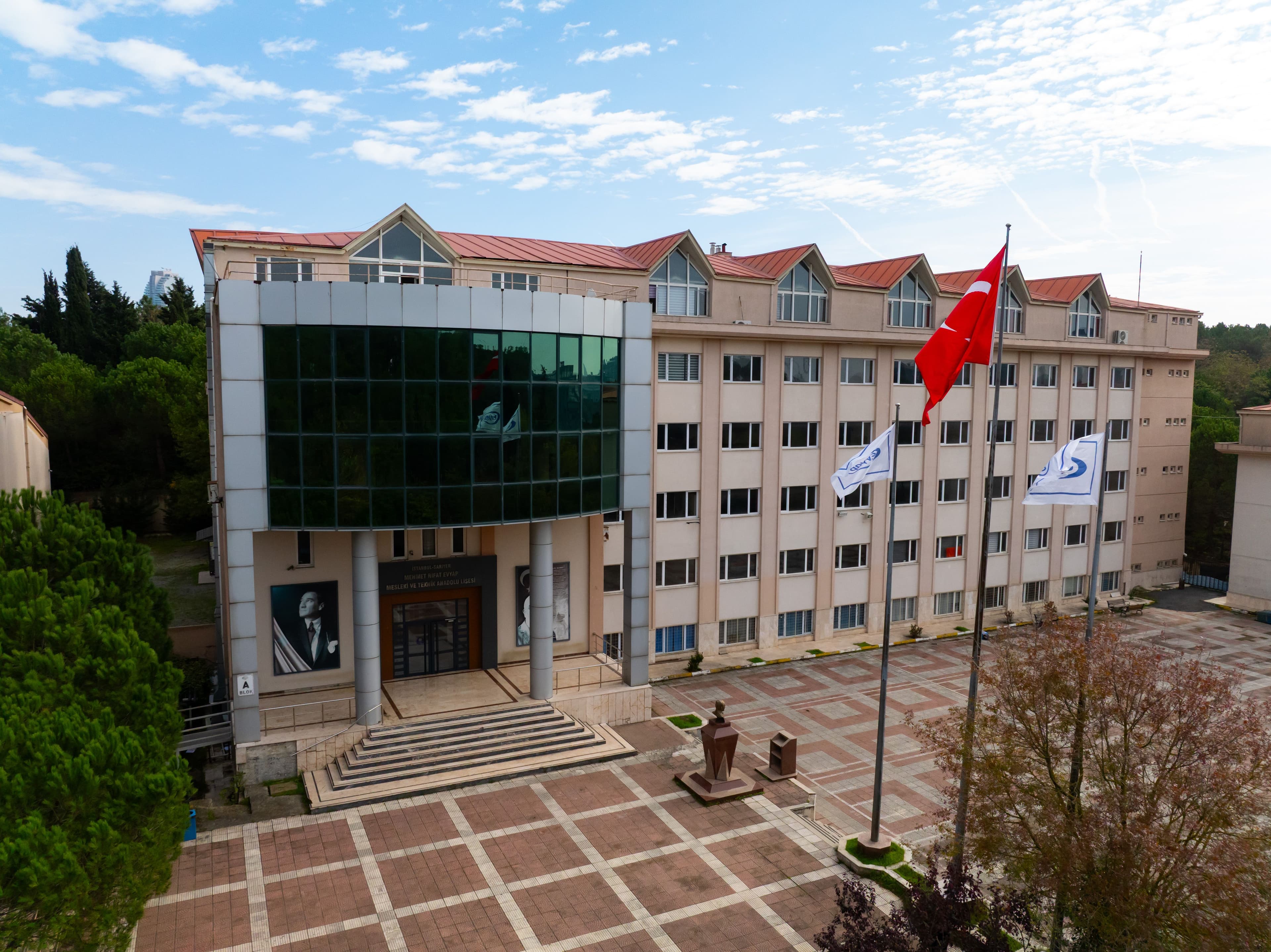 Mehmet Rıfat Evyap Mesleki ve Teknik Anadolu Lisesi